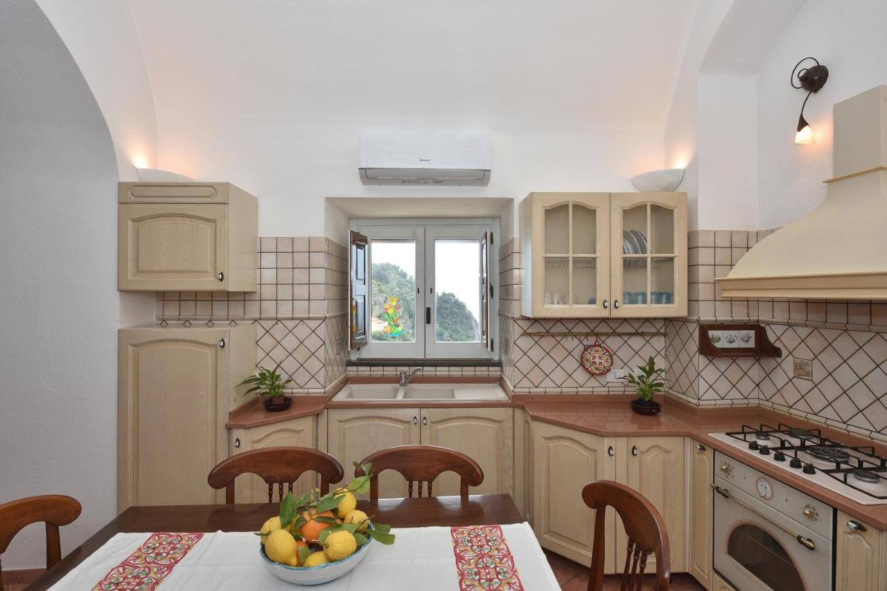 Amalfi Sky View Villa สกาลา ภายนอก รูปภาพ