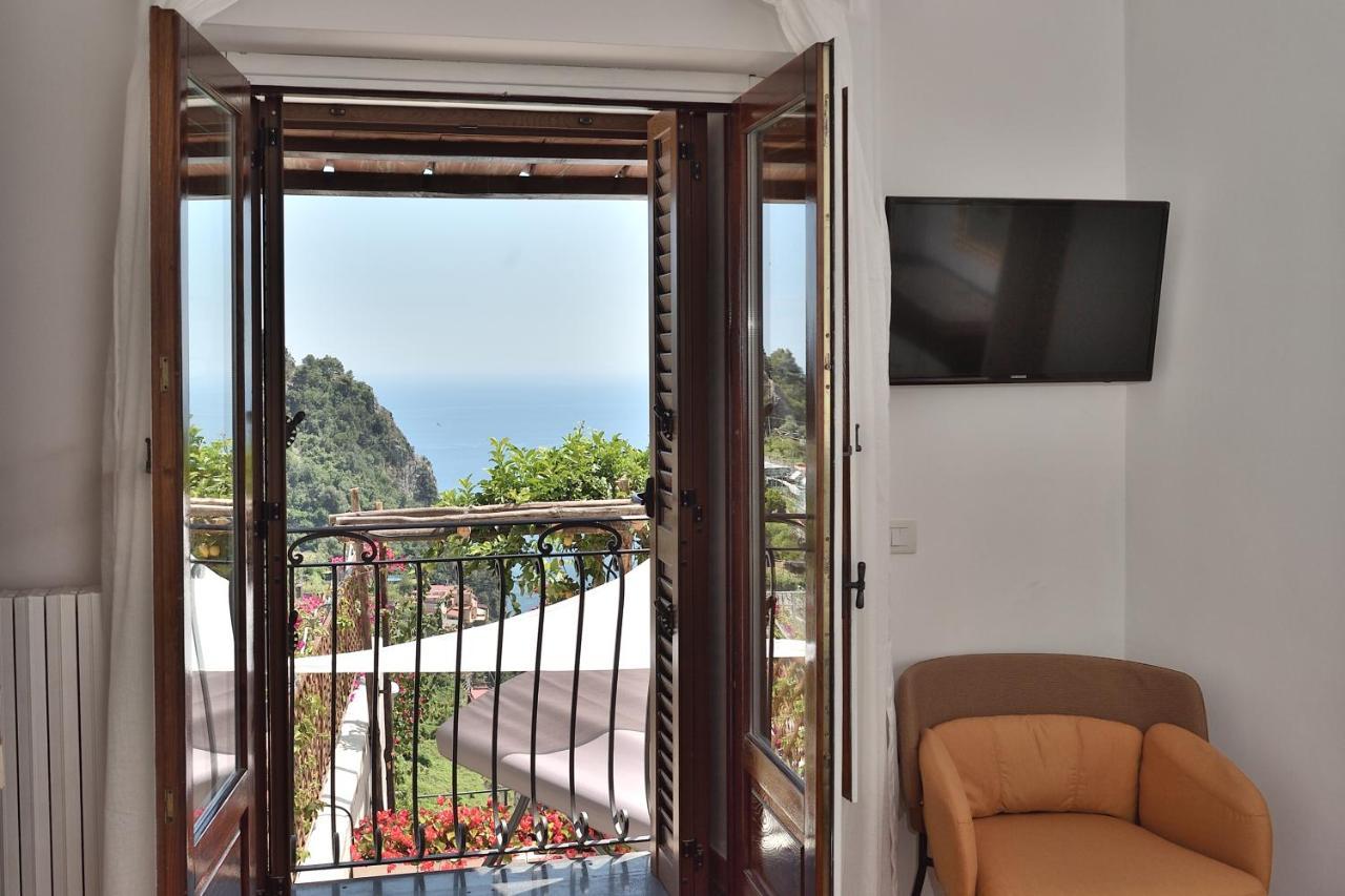Amalfi Sky View Villa สกาลา ภายนอก รูปภาพ