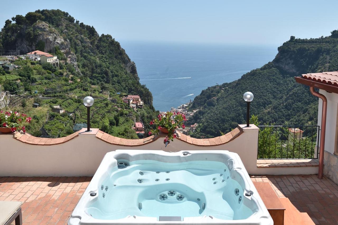 Amalfi Sky View Villa สกาลา ภายนอก รูปภาพ