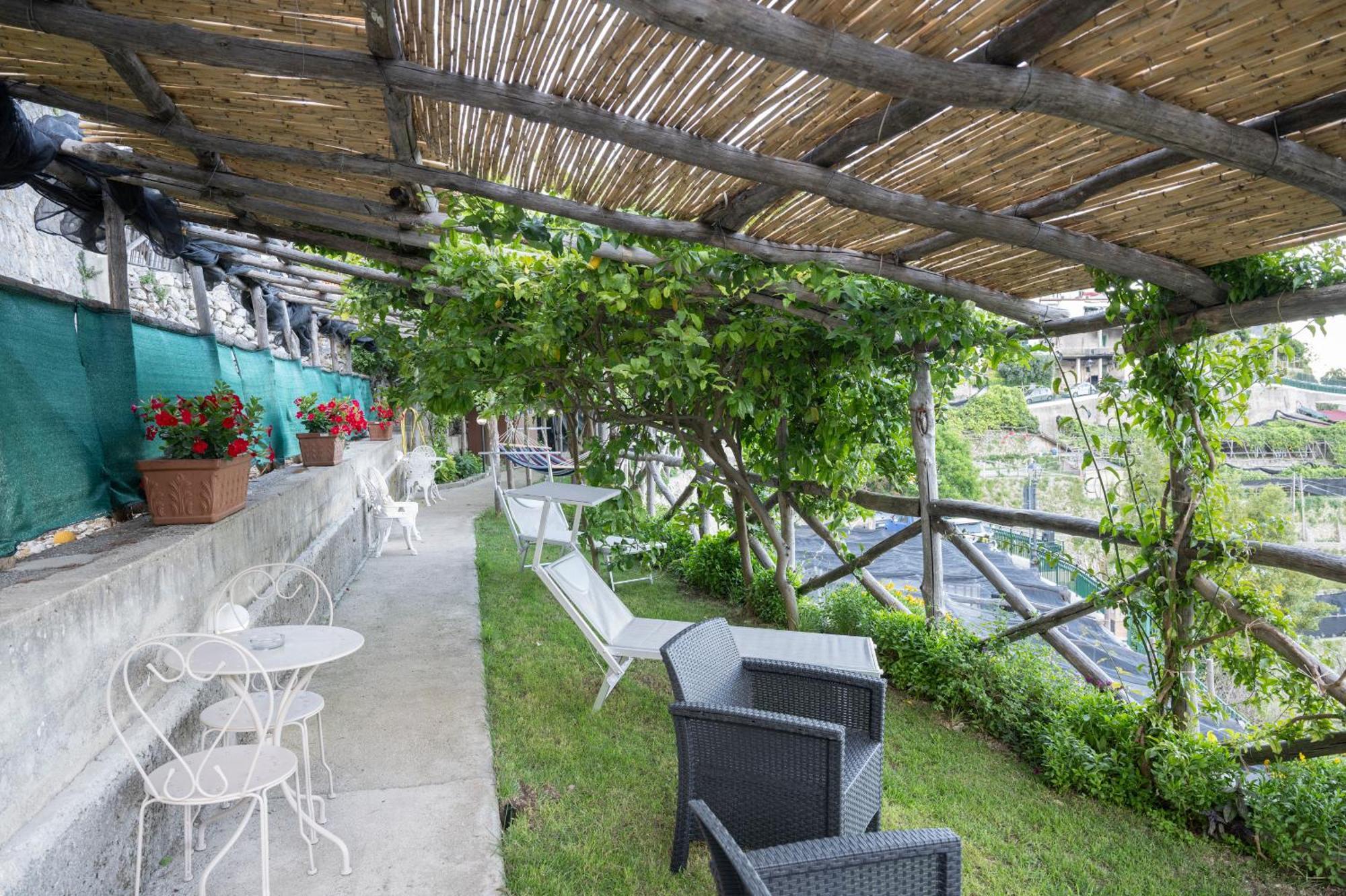 Amalfi Sky View Villa สกาลา ภายนอก รูปภาพ
